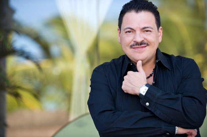 Julio Preciado. 