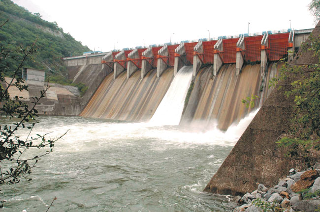La especialista recordó la sequía que se vivió en la entidad, aunque actualmente las presas están llenas. 