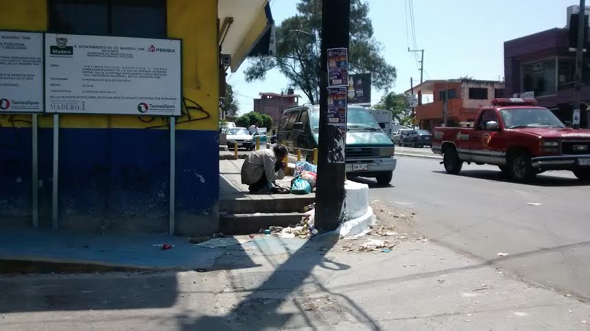 El DIF no a brindado ayuda al indigente que padece de sus facultades mentales.