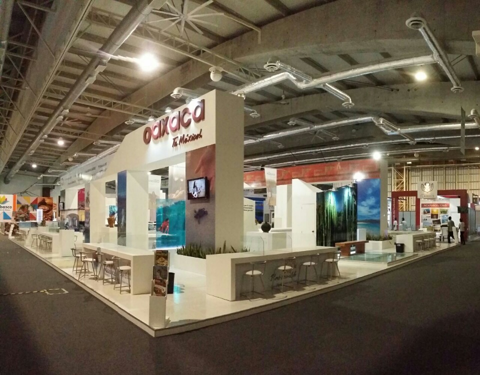El stand de Oaxaca en el Tianguis Turístico 2015.
