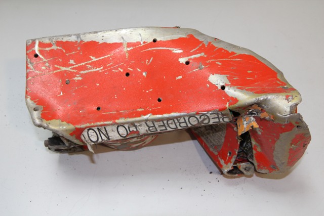 Fragmento de la caja negra del Airbus 320