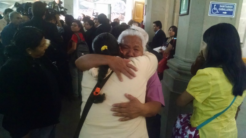 Irinea Buendía, madre de Mariana, dijo que los ministros "estuvieron a la altura" e hicieron justicia, y le brindaron el mejor regalo a su hija, quien
