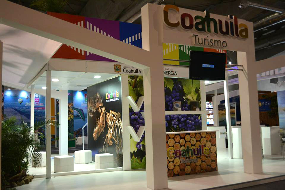 Stand de Coahuila en el Tianguis de Acapulco.