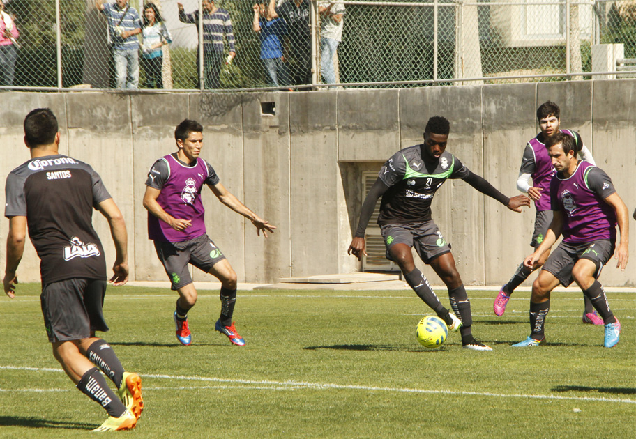 Para Djaniny Tavares la mejor forma de respaldar a Pedro Caixinha es con un triunfo sobre Monarcas.