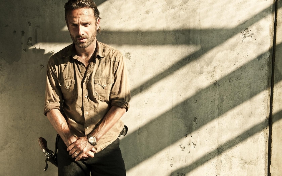 Andrew Lincoln da vida a Rick Grimes en la serie. 