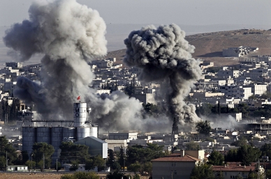 Desde el jueves pasado una coalición de países árabes efectúa ataques aéreos para detener el avance de los rebeldes Houthi. 