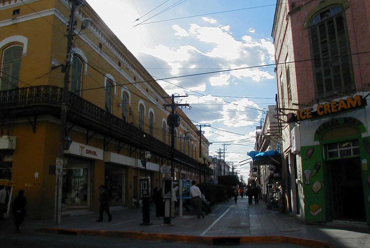 La inseguridad ha golpeado especialmente al sector comercial de la frontera, sumado al aumento del IVA