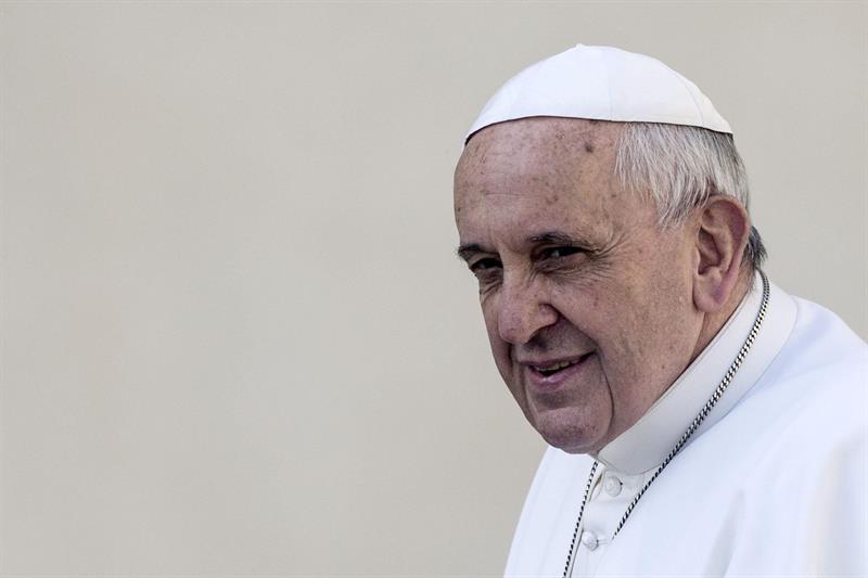 El papa Francisco recordó a san Juan Pablo II durante una audiencia pública en la plaza de San Pedro del Vaticano.