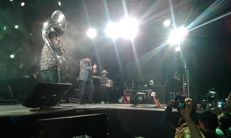 Julión Álvarez en la Fenahuap.