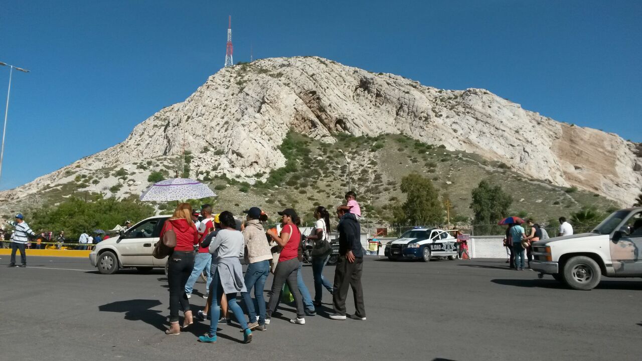 Viacrucis del Cerro de las Noas en Torreón