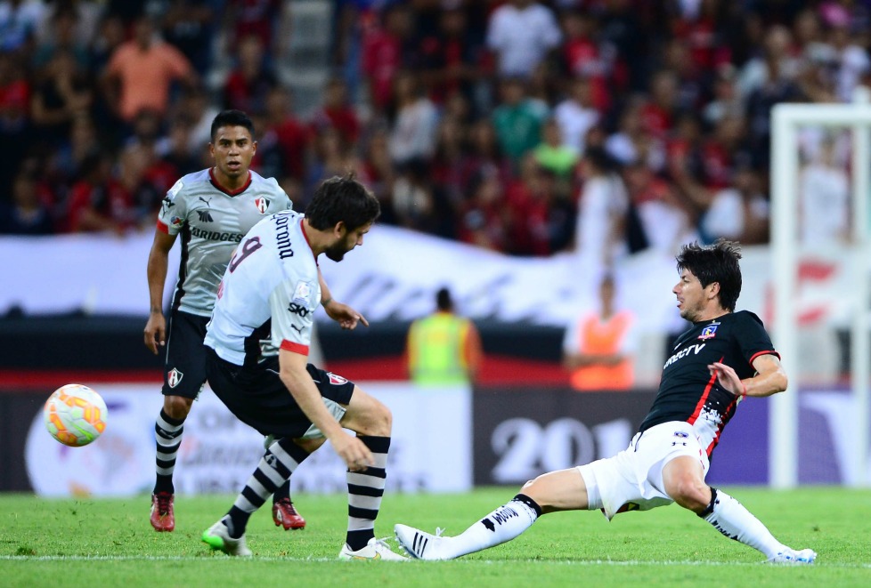 Atlas no pudo contra el Colo Colo