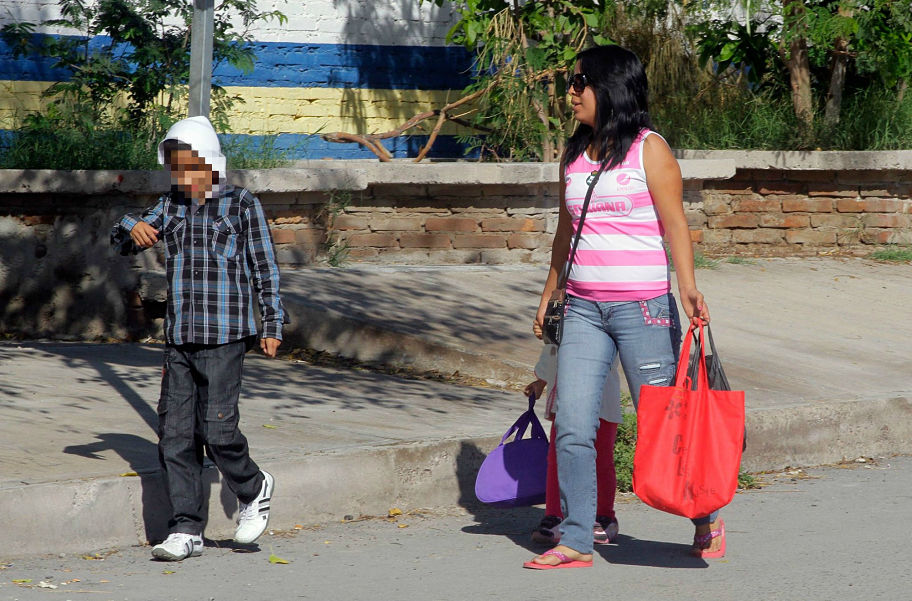 La Comisión de Equidad y Género en el Cabildo de Torreón pidió al Instituto de la Mujer se aboque a investigar a fondo los casos de feminicidios.