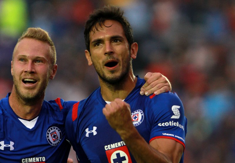 Alemao y Roque Santa Cruz