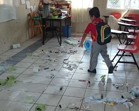 Los menores no tomaron clases por los daños a los salones.