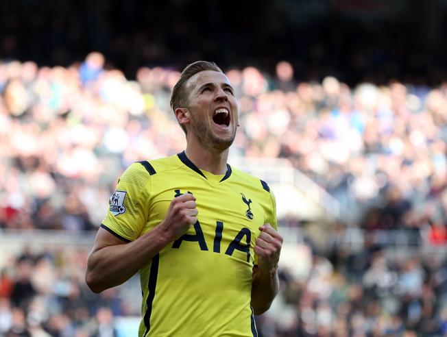 Harry Kane es el 1er jugador de Tottenham en anotar 30 goles en una temporada 