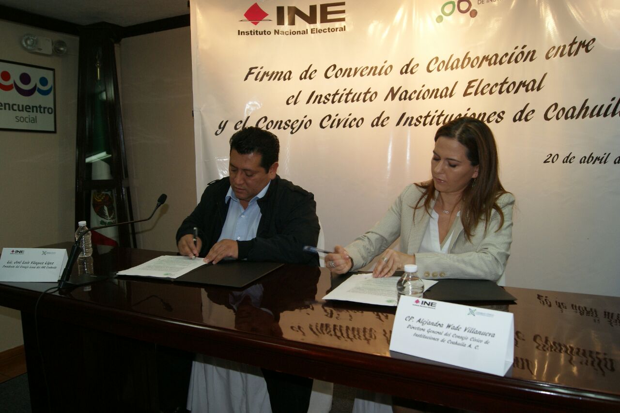 El INE y el CCIC trabajarán juntos para promover el voto por medio de redes sociales.