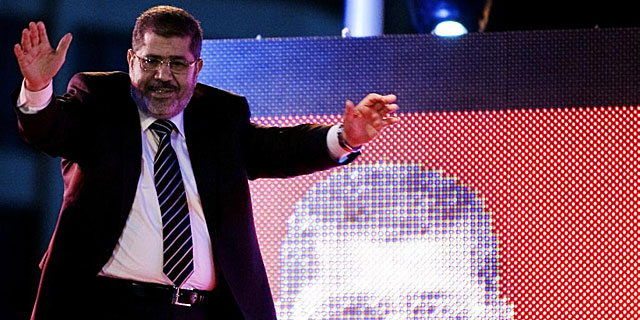 El martes se conocerá la sentencia contra el ex presidente islamista egipcio, Mohamed Mursi, por los acontecimientos violentos de 2012