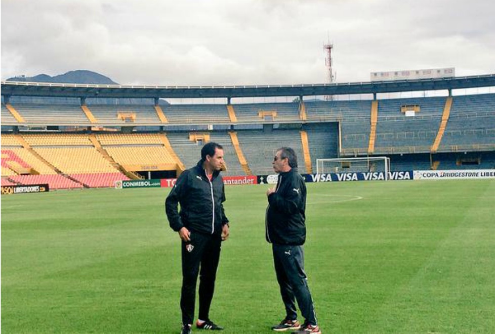 Atlas reconoció esta tarde la cancha del Estadio Nemesio Camacho.