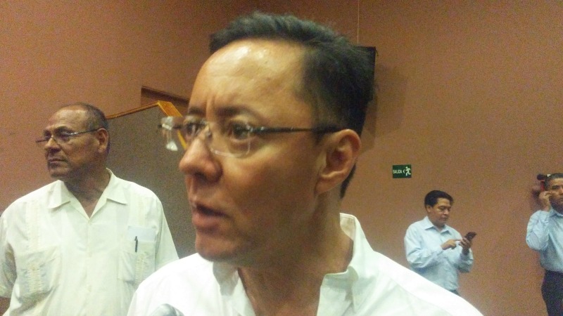 El presidente municipal admitió que el municipio a su cargo lo disputan Los Ardillos y Los Rojos.