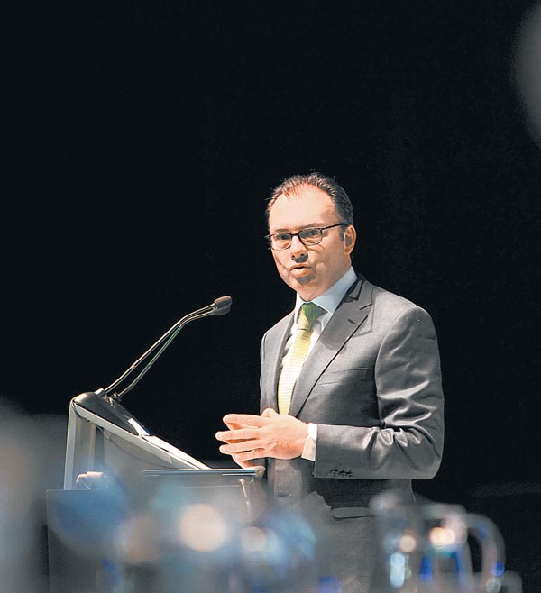 El funcionario refrendó el compromiso de mantener la estabilidad macroeconómica. 