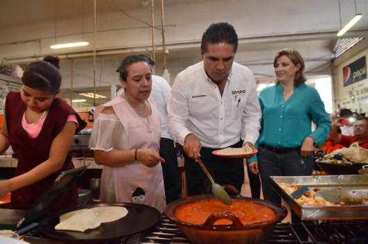 El candidato dijo que no caerá en provocaciones. 