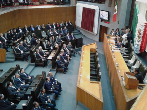 Se acordó subir al Pleno la minuta para su análisis y posterior aprobación por los integrantes de la Septuagésima Tercera Legislatura de Nuevo León.