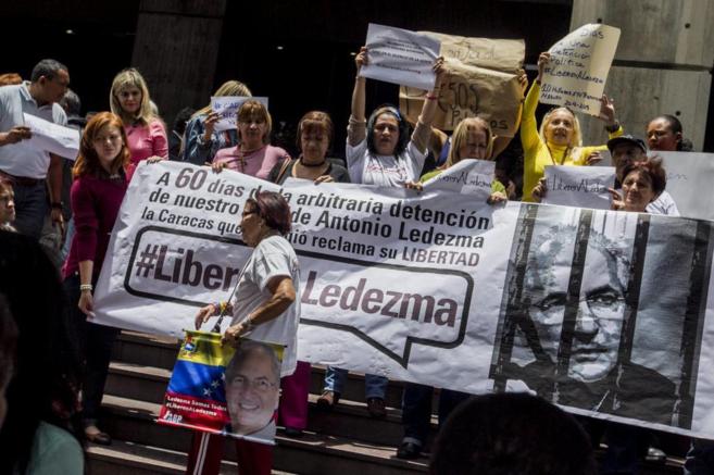 Trabajadores de la alcaldía de Caracas reclaman la libertad de Antonio Ledezma