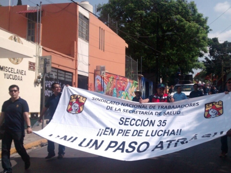 Médicos y enfermeras de Oaxaca no quieren, ni exigen bonos, ni aumento salarial, lo que demandan son insumos necesarios para trabajar y medicamentos p