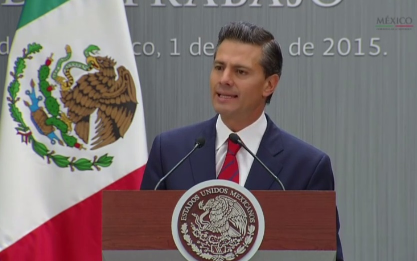 El presidente Enrique Peña Nieto en el desayuno con motivo de la conmemoración del Día Internacional del Trabajo.