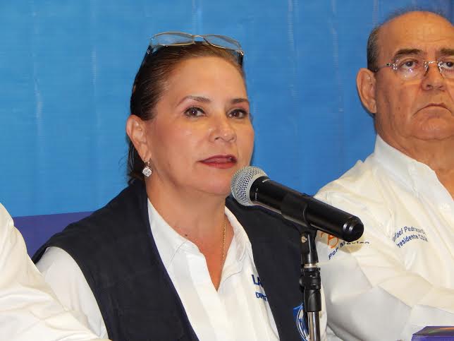 Laura Zárate Quezada.