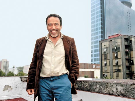 El actor hizo una pausa para permanecer en México.