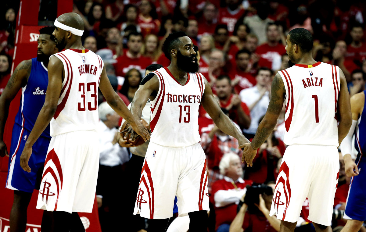 James Harden, Corey Brewer y Trevor Ariza, de Houston