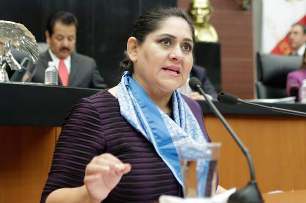 La snadora, Diva Gastelum.