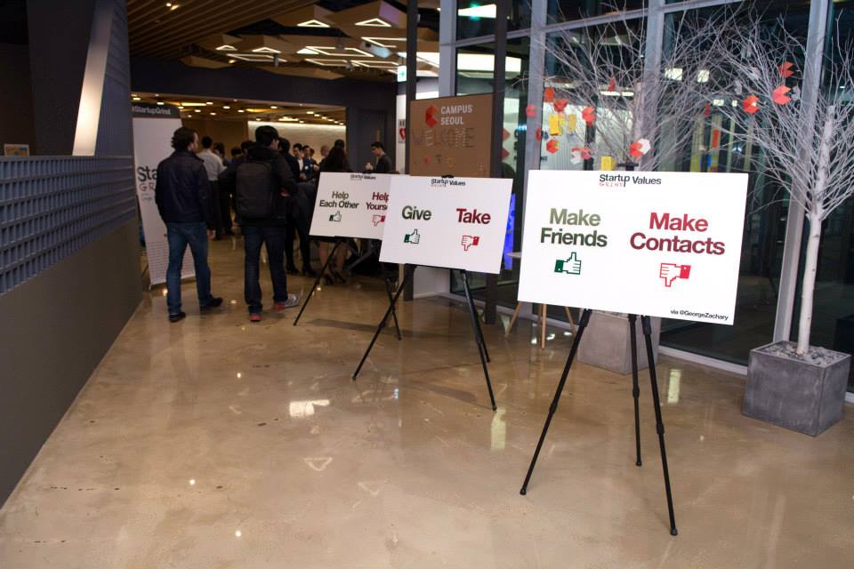 Una reunión de networking del nuevo centro de Google para startups