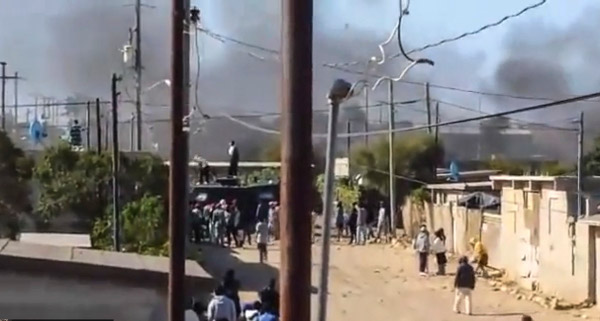 La mañana de este sábado jornaleros y policías se enfrentaron en la colonia Vicente Guerrero y en el valle de San Quintín, que derivó en la detención 