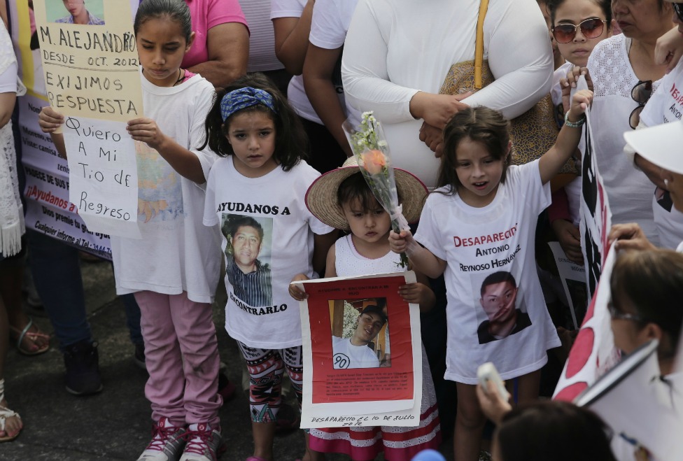 Mamás, padres, hijos, hijas, esposos, esposas y demás familiares de personas desaparecidas se manifestaron 