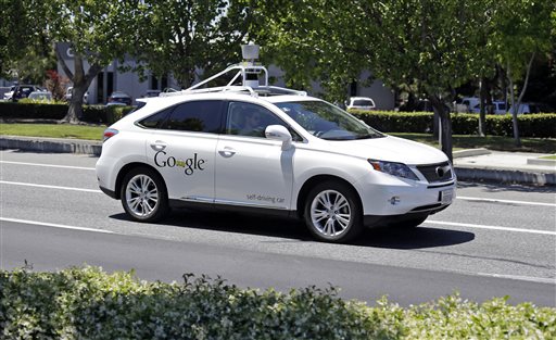 El Lexus autónomo de Google, capturado en 2014