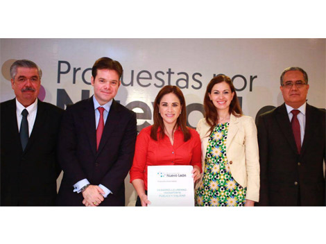Ivonne Álvarez presentó las propuestas del Foro de Desarrollo Urbano, Vialidad y Transporte. 