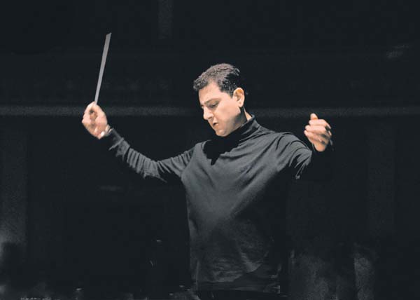 La orquesta tocará obras de Khachaturian, Saint-Saëns y Tchaikovsky. 