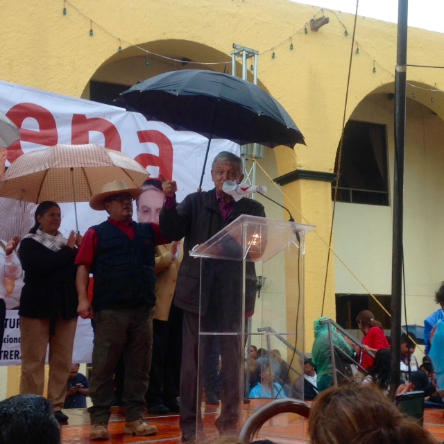 López Obrador durante un evento en la delegación Magdalena Contreras.