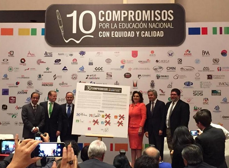 Los partidos que firmaron los 10 compromisos por la educación propuestos por Mexicanos Primero y organizaciones civiles.