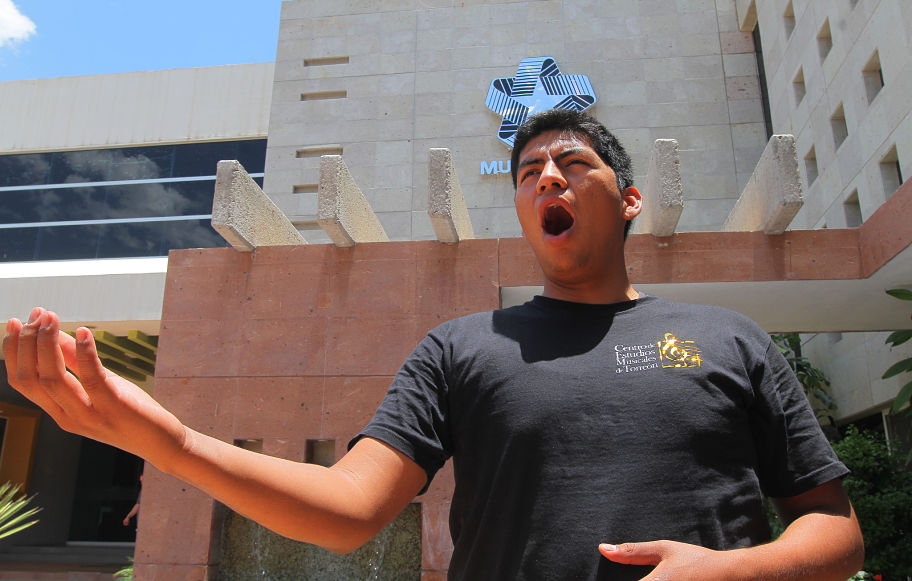 José Luis Marrero Vargas, ganador del Concurso Estatal "Ven a Cantar".