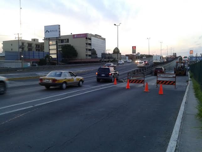 La entrada a Tancol permanece bloqueada.