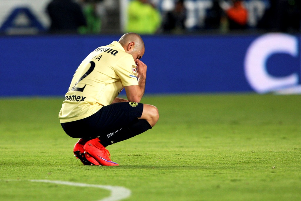Pablo Aguilar sufrió un fuerte golpe en el partido de ida de cuartos de final ante Pachuca