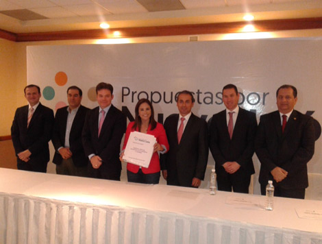 La abanderada del partido tricolor subrayó que el propósito es fomentar el empleo y facilitar a los pequeños y medianos empresarios un crecimiento sos