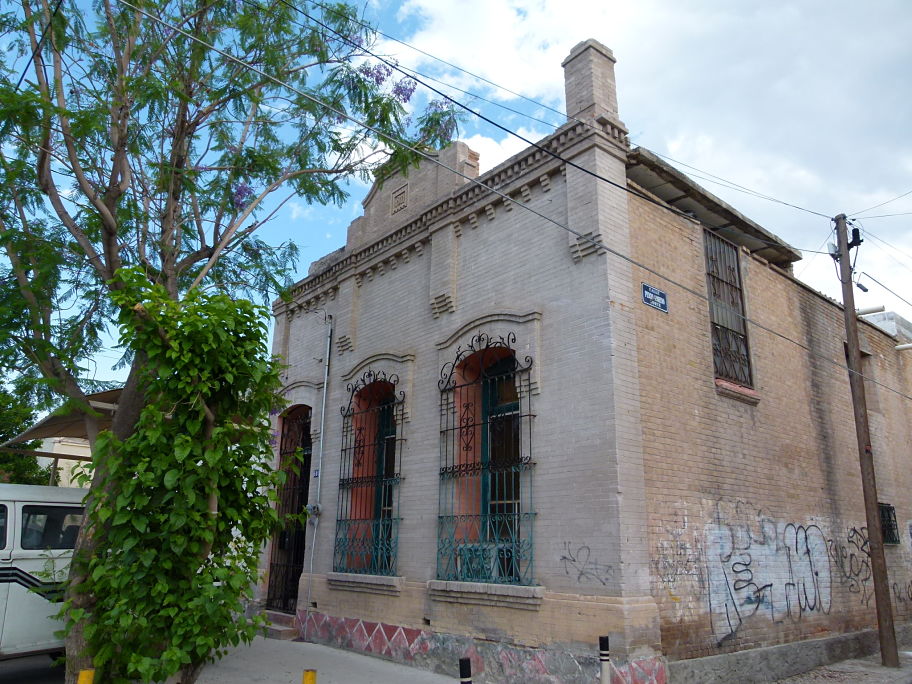 “Tenemos en Torreón edificios importantes de diferentes estilos, como la arquitectura de ladrillo, adobe y madera".