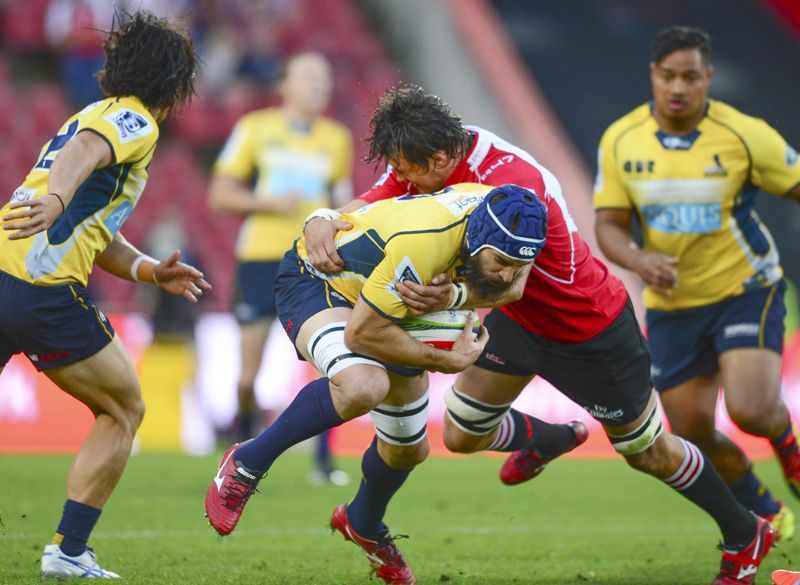 Aspecto de la intensidad de un duelo de Rugby disputado en Sudáfrica 