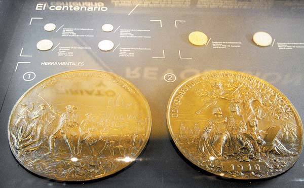 Muchas de las piezas exhibidas son únicas.