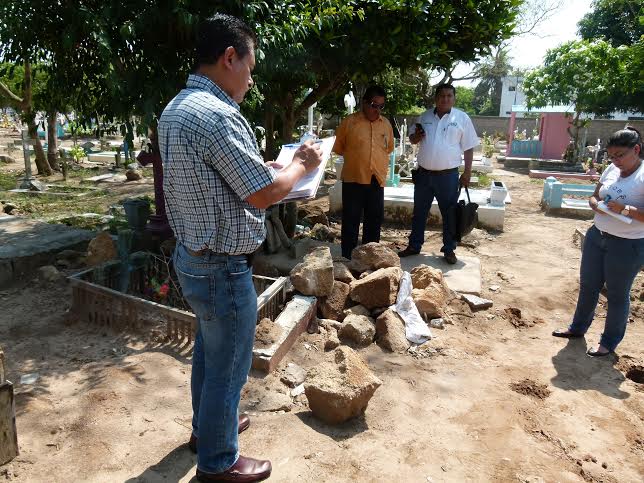 El producto fue hallado por los familiares de uno de los difuntos del camposanto.