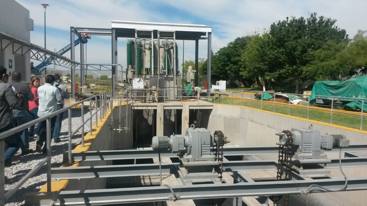 La empresa Sumitomo destacó como cliente del Simas en la compra de agua clarificada.